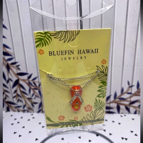 NEW Bluefin Hawaii Jewelry Rhinestone Pineapple Flip Flop Necklace - Picture 2 of 4